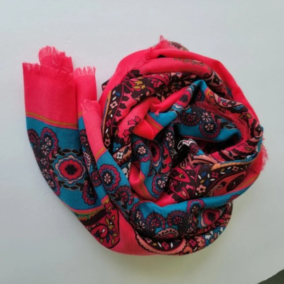 Loft Paisley Oversized Square Scarf Pink Womans OS - Picture 7 of 7